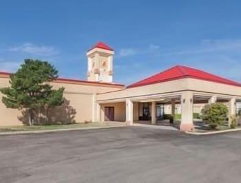 Super 8 By Wyndham Plainview Hotel Luaran gambar